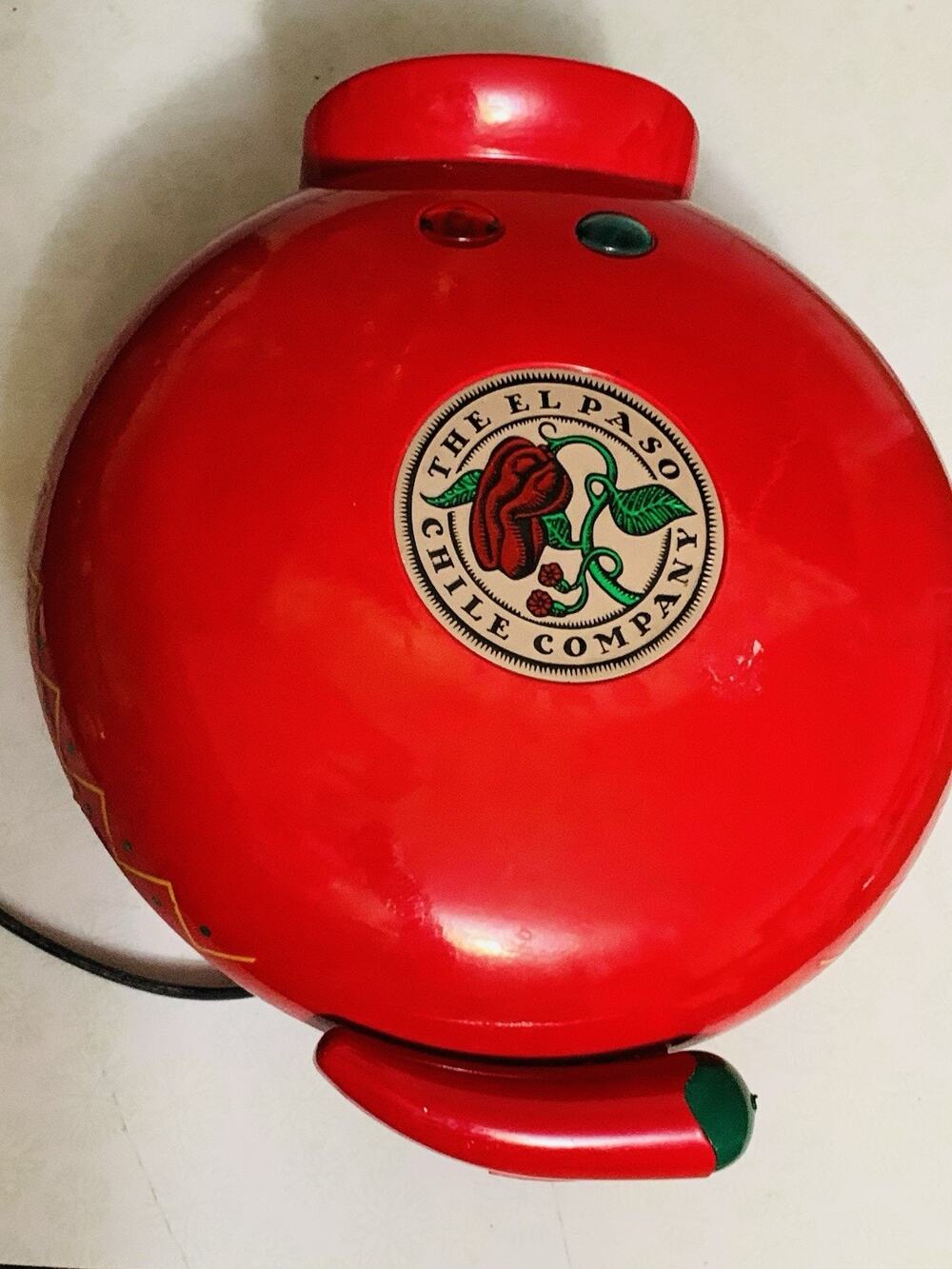 The El Paso Chile Company Quesadilla Maker Machine S676 No Drip Pan